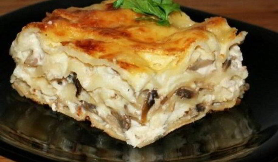 Рецепт лазаний с индюшиным фаршем и соусом бешамель