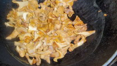 лазанья с лисичками и сельдереем