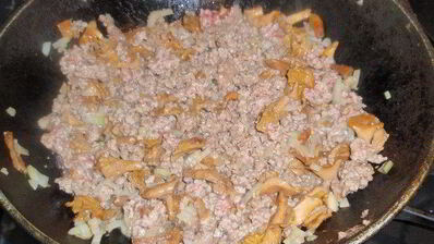 лазанья с лисичками и сельдереем