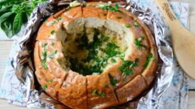 лазанья в цветущем хлебе