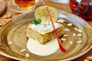 Яблочная лазанья