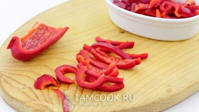 макароны с сыром и колбасой