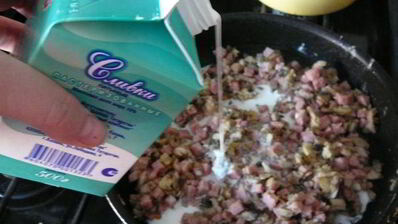 паста со сливочно-грибным соусом