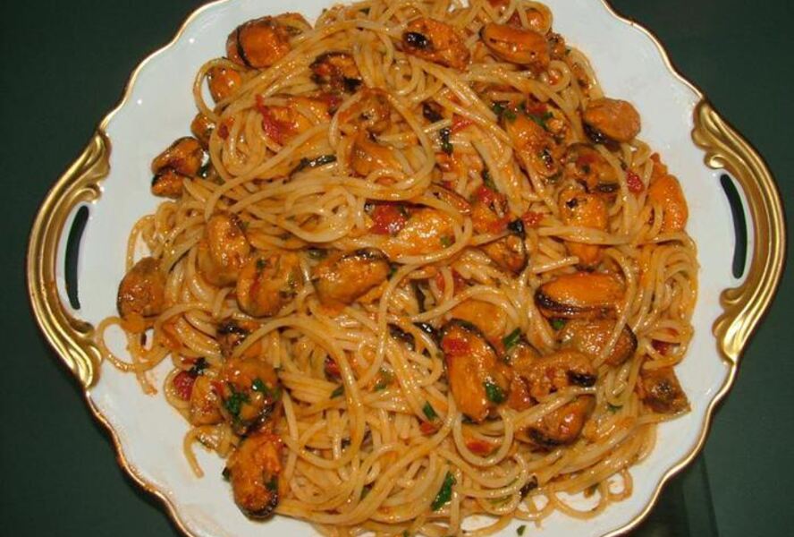 Спагетти с мидиями