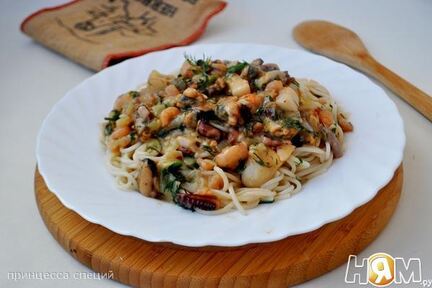 Спагетти с морепродуктами