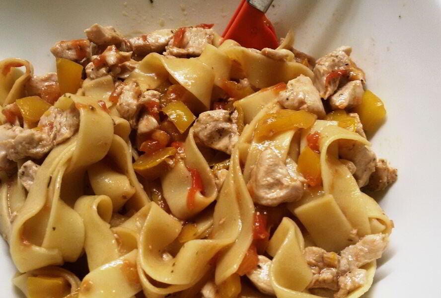 Спагетти с телятиной и овощами