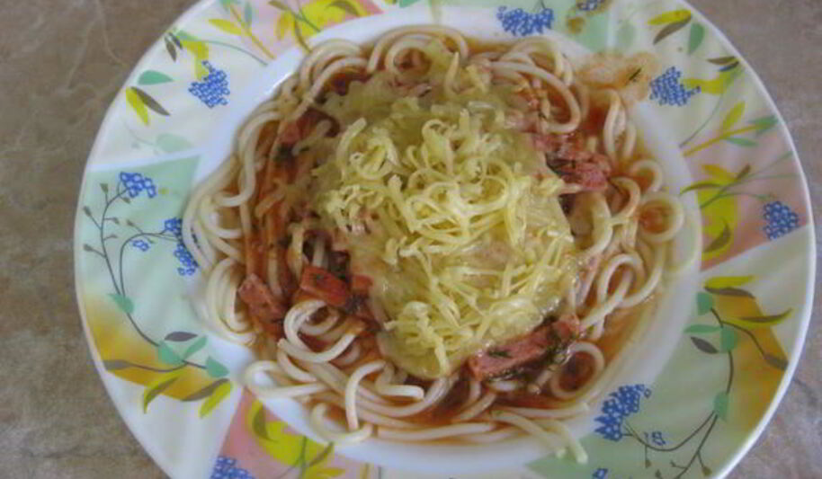 Рецепт спагетти с ветчиной в томатном соусе