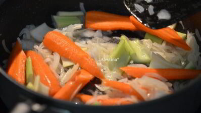 говяжьи ребра по-бургундски