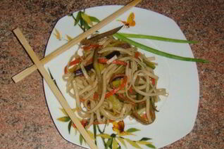 Курица с овощами по-японски