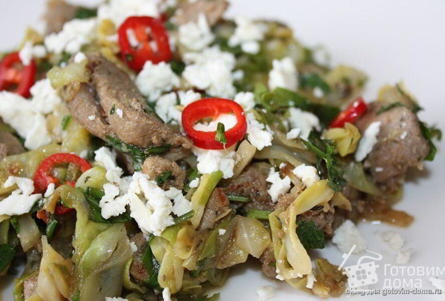 Мясо-гирос тушеное с капустой