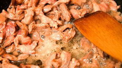 паприкаш из телятины с йогуртом