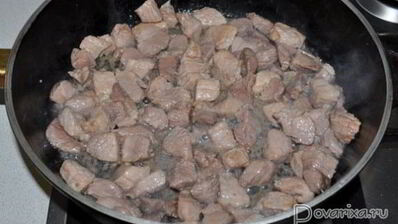 тушеная свинина с острым соусом