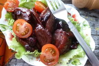 Утиная грудка c вишней