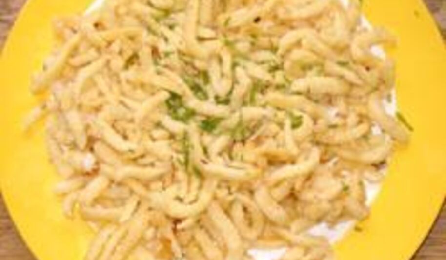 Рецепт немецкой домашней лапши с сыром