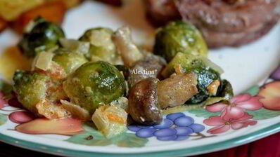 брюссельская капуста с грибами