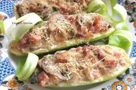 Кабачки, фаршированные грибами