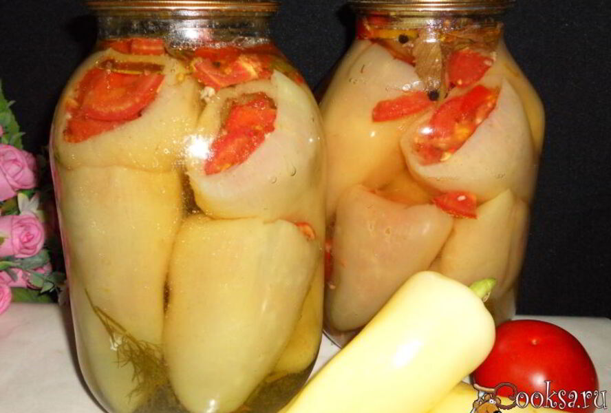 Перец фаршированный помидорами