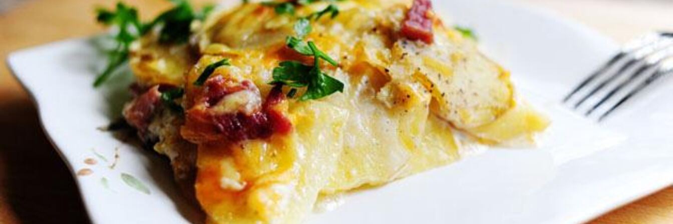 Запеченный картофель с ветчиной