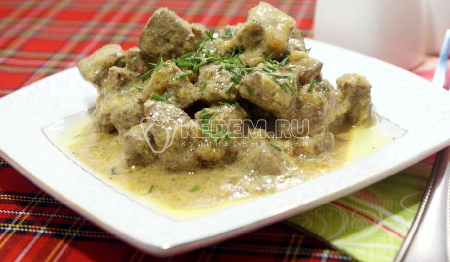 Рецепт говяжьей печени со сметаной и зеленью