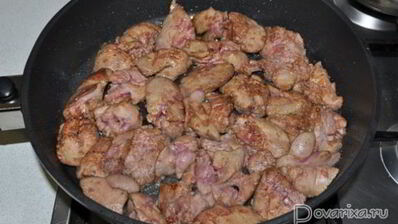 куриная печень с винно-медовым соусом