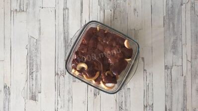 куриная печень в духовке запеченная с луком и чесноком
