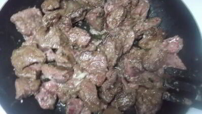 печень тушеная в сливках