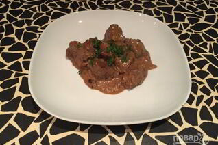 Печень в мультиварке со сметаной