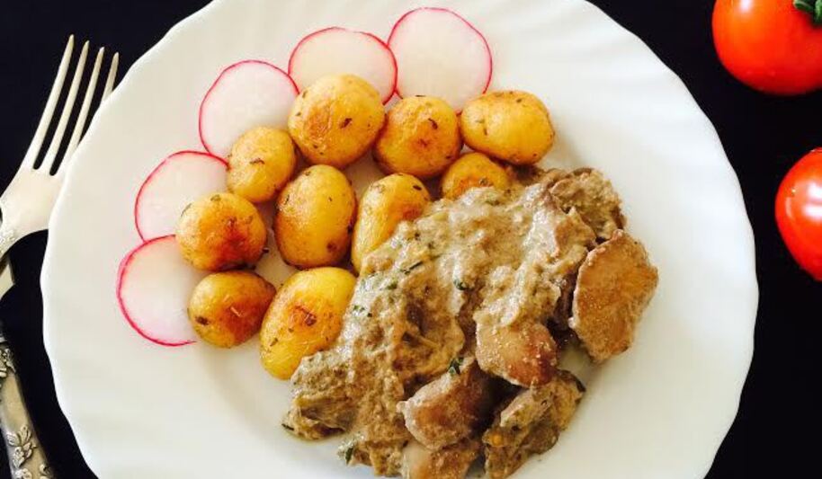 Рецепт печени в сметаннома соусе с эстрагонома