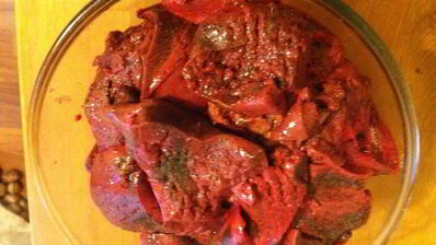 печень ягненка в сметане