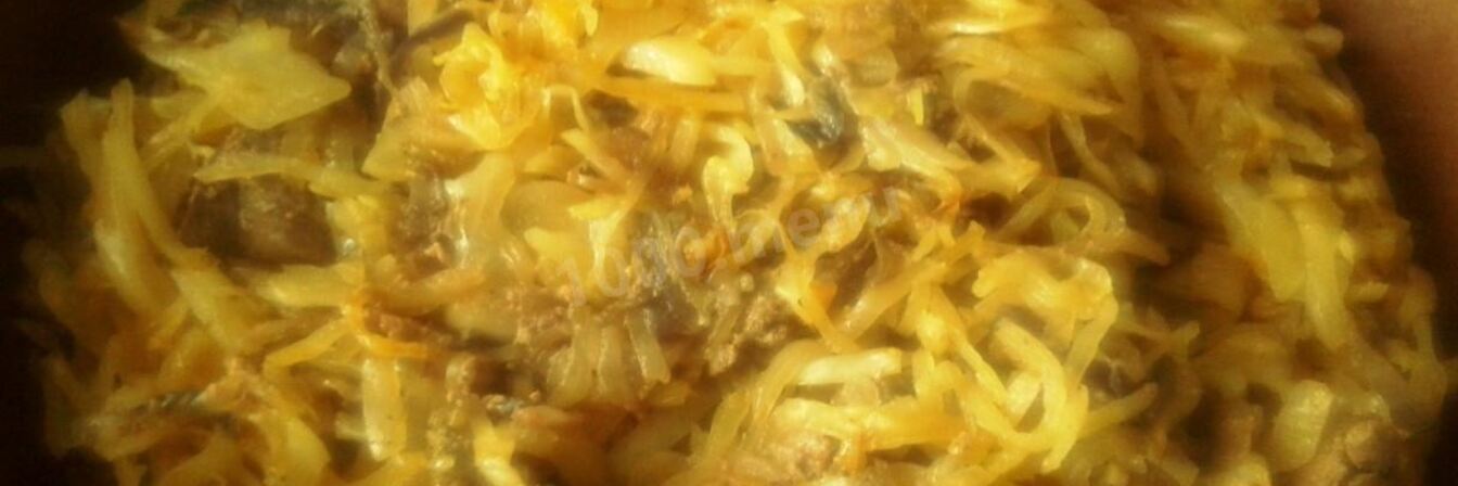 Жареная капуста с куриной печенью