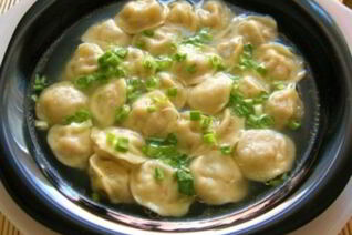 Пельмени из баранины с луком по-татарски