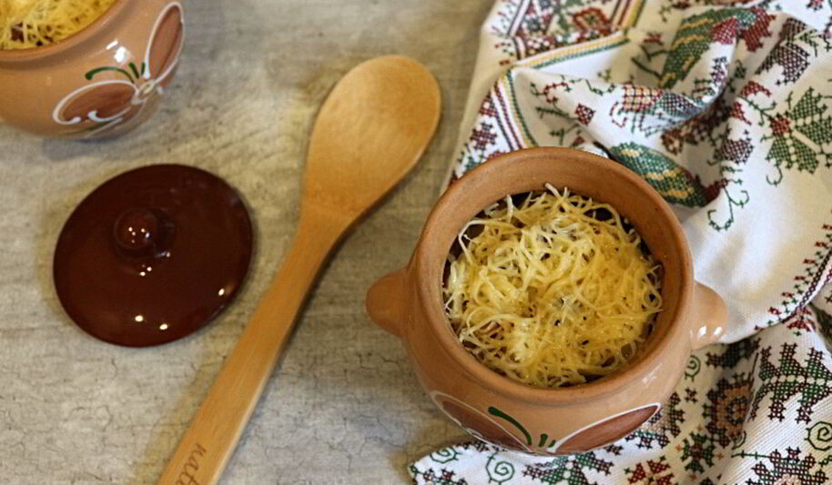 Рецепт пельменей в горшочках