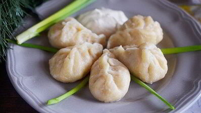 рыбные пельмени елочки