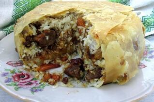 Азербайджанский плов шах в лаваше