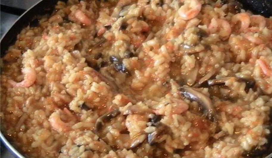 Рецепт паэльи с грибами и креветками