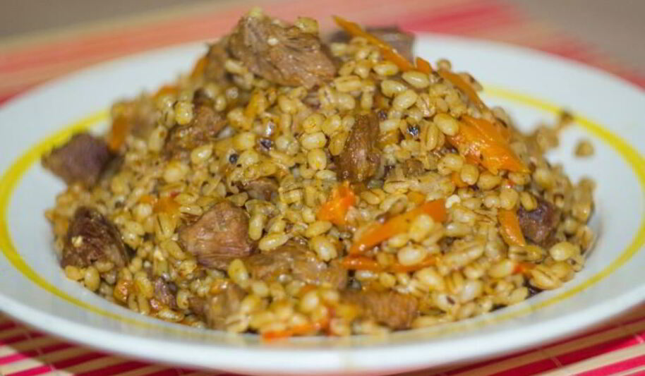 Рецепт плова иза перловок в мультиварке с мясома