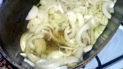 плов из свинины в утятнице