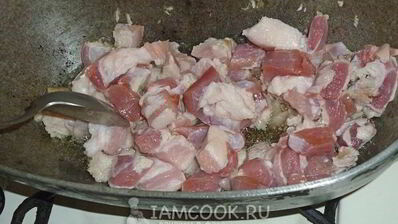 плов из свиной грудинки