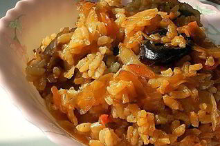 Постный капизняк — сочный плов с квашеной капустой