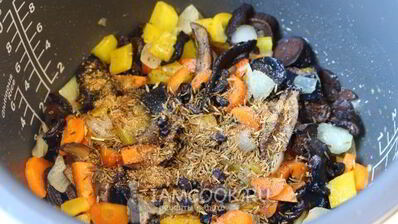 постный плов с грибами в мультиварке