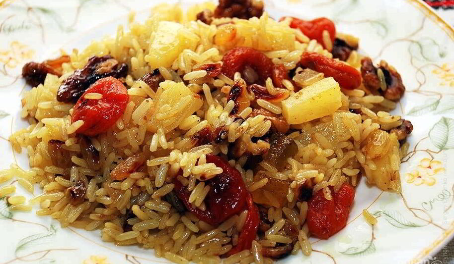 Рецепт сладкого плова с изюмом и курагой