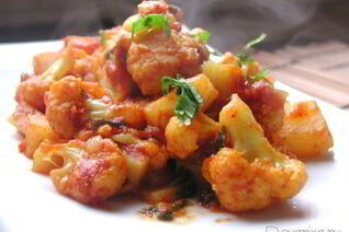 Овощное рагу под соусом карри