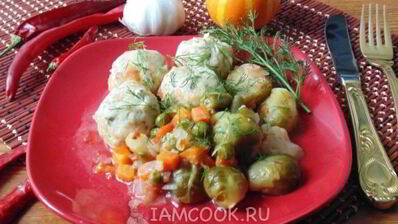 овощное рагу с тефтелями