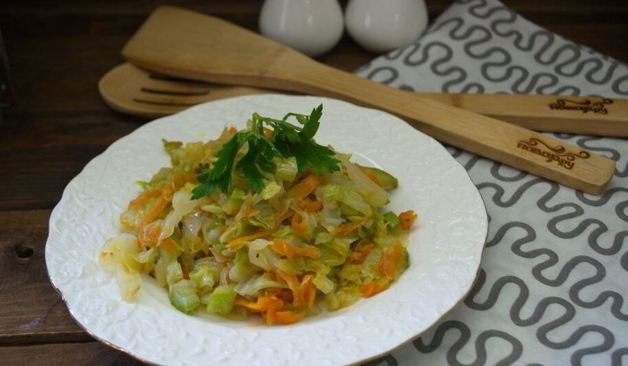 Рецепт рагу из кабачков и капусты