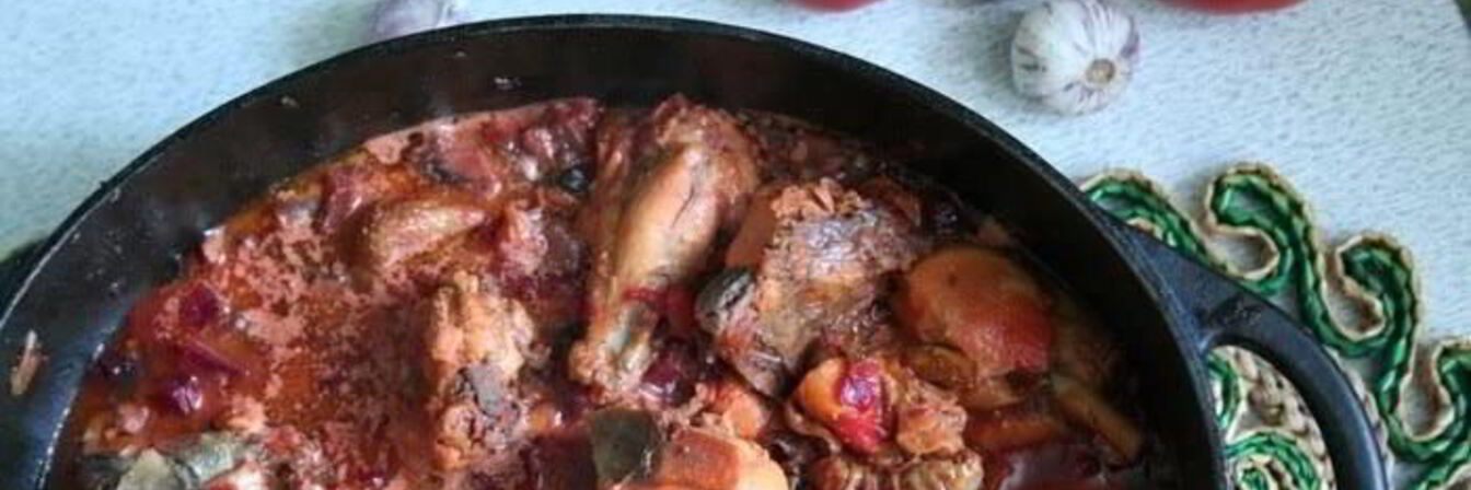 Рагу из курицы со свеклой