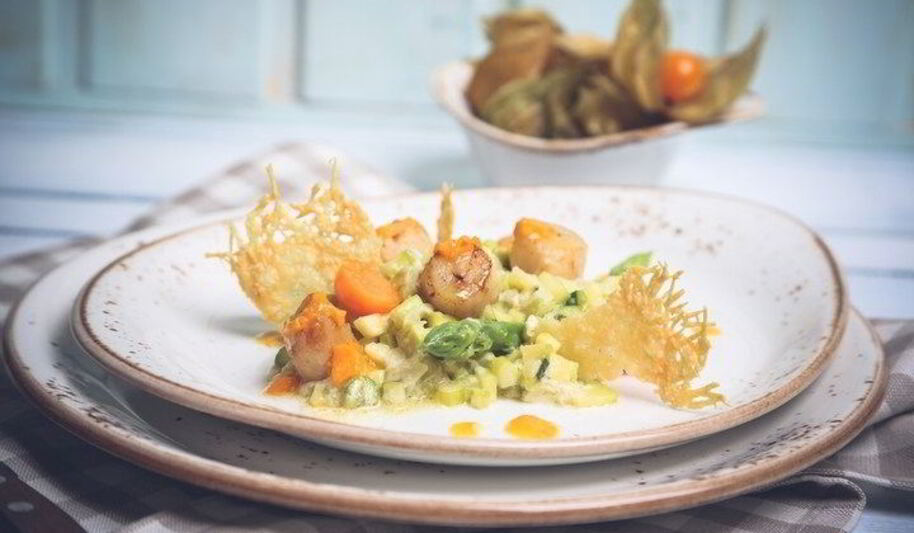 Рецепт морского гребешка с овощным ризотто