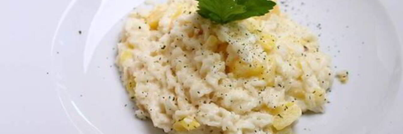 Ризотто с курицей и ананасом