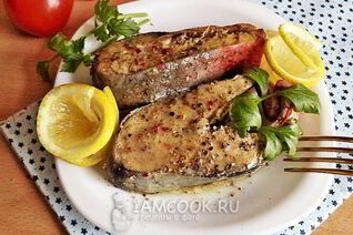 Красная рыба в духовке