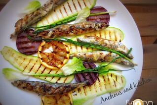 Мойва-гриль с ароматом чеснока и лимона