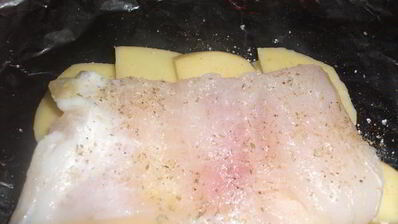 рыба под овощами в фольге